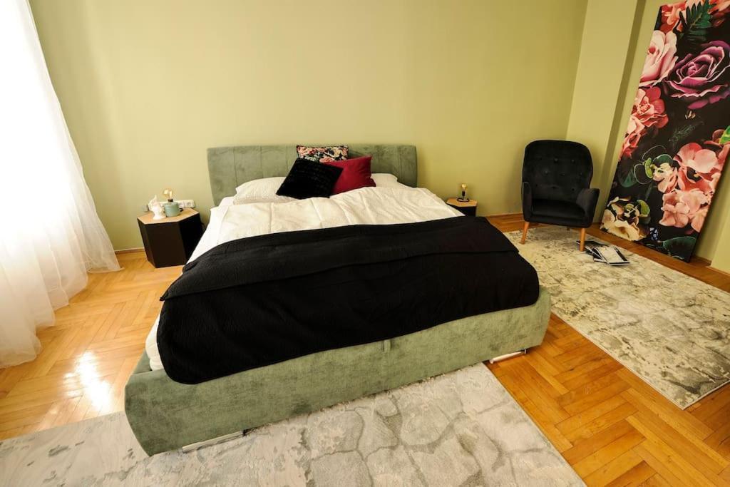 Danubio **** 3 Bedrooms - Next To The River Апартаменты Будапешт